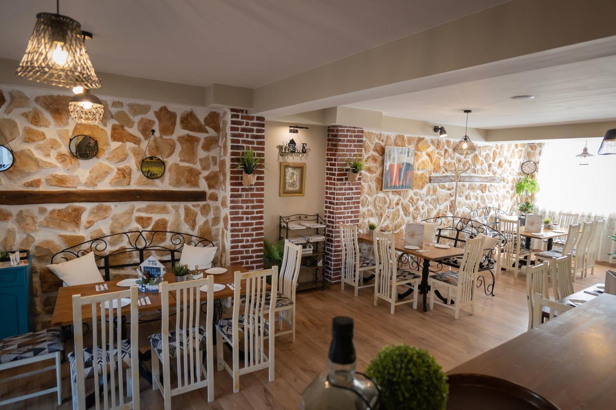 ホテル Rodos House ポモリエ エクステリア 写真